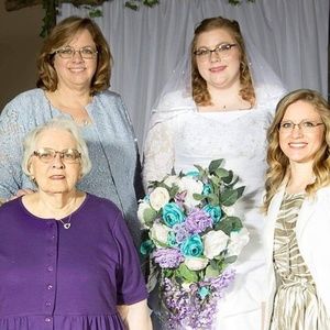 Meet your Posher, Sally